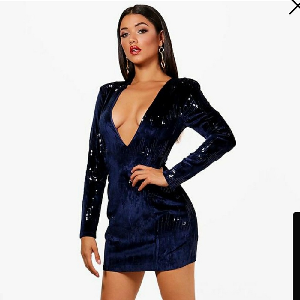 🚫SOLD🚫Velvet Dress with sequin details